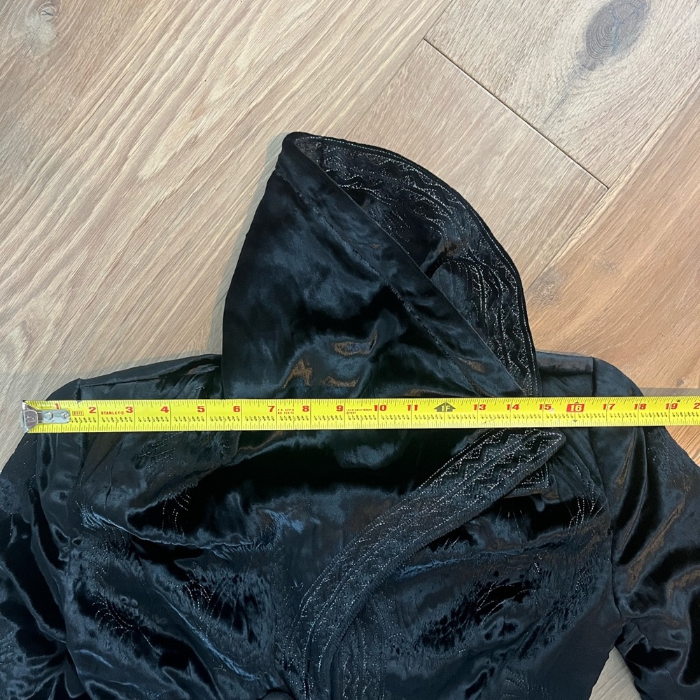 Black Silky Coat Jaeger Limited Edition - Picture 16 of 17